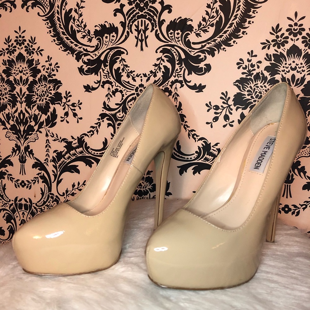 Steve Madden Pumps